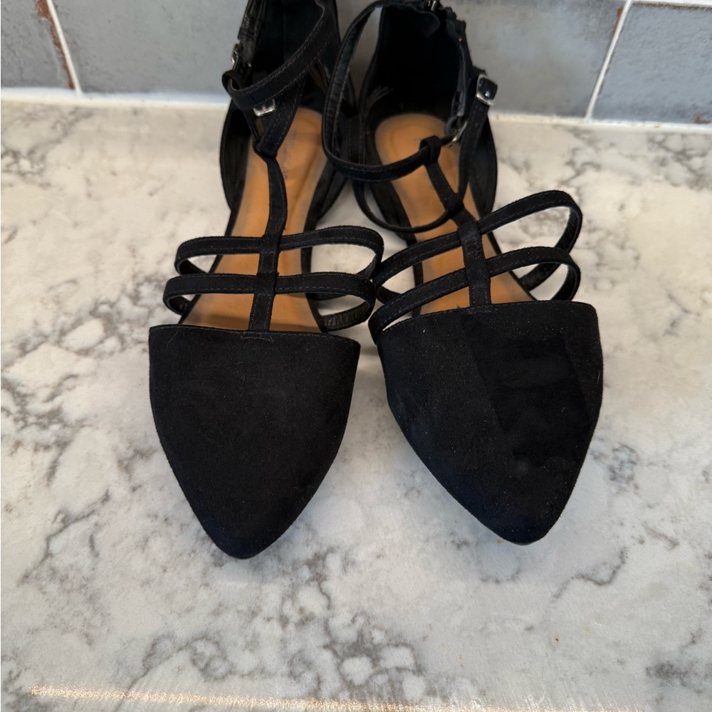 Elegant Black Strappy Women's Shoes
